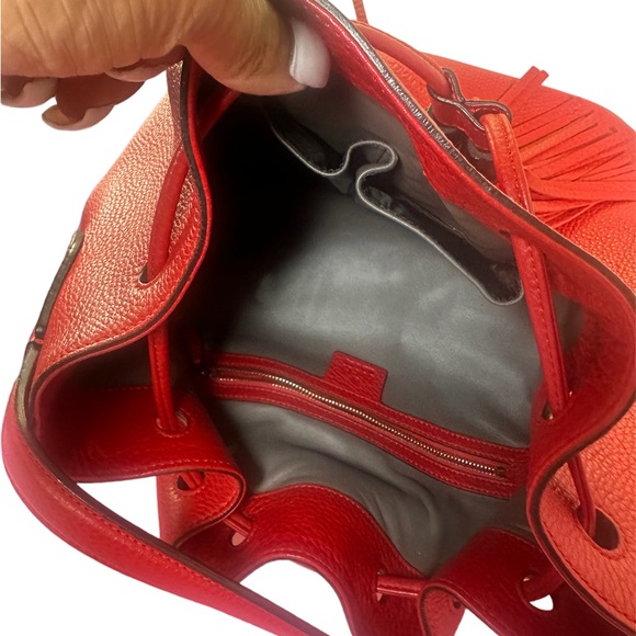 Gucci Lady Tassel Bucket Leather Shoulder Bag - Picture 8 of 11